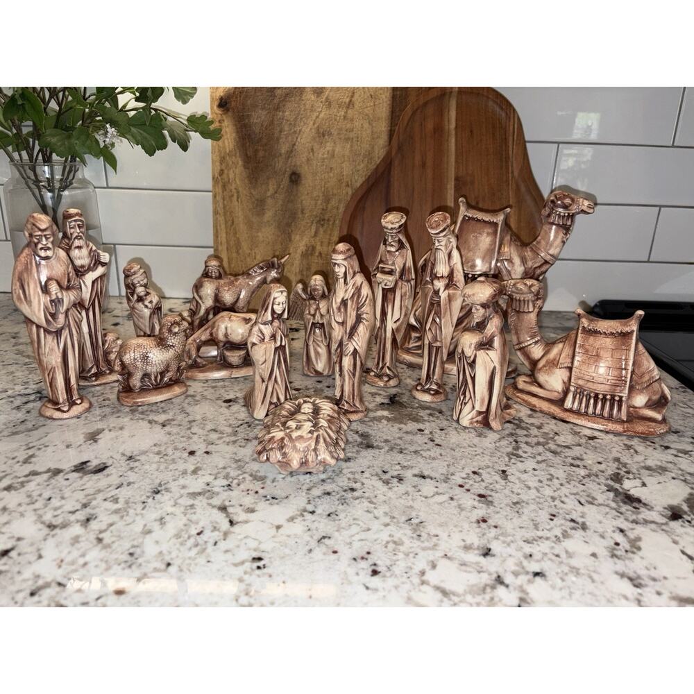 Vintage 1975 Byron Molds Ceramic Nativity Set 15pc Hand Painted Good Condition